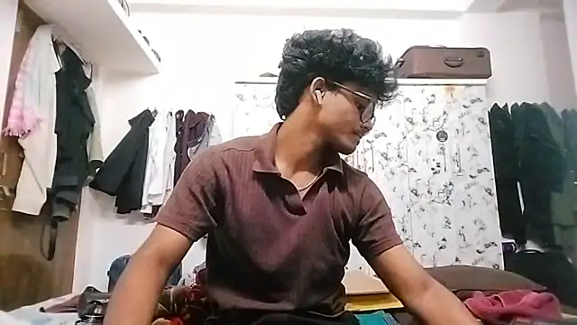 Snapshot of Rahulisagoodguy chatting on November 2025 06:29:02 PM Rahulisagoodguy online show from November 2025 06:29:02 PM