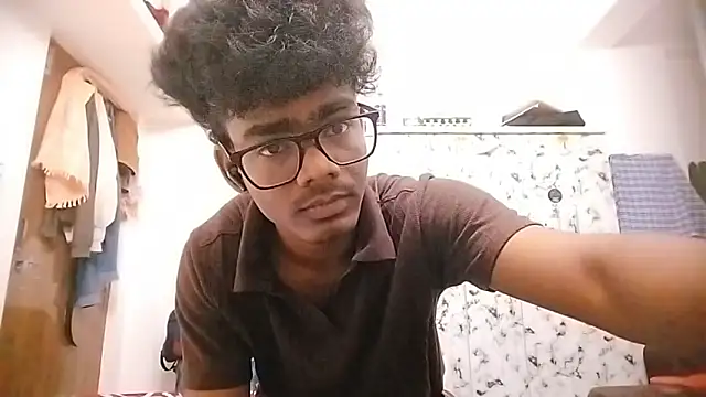 Snapshot of Rahulisagoodguy chatting on September 2025 10:43:02 AM Rahulisagoodguy online show from September 2025 10:43:02 AM