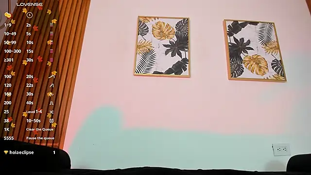 NicolWhite online show from November 2025 11:26:01 AM