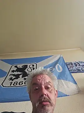 Fonse1860 online show from May 2026 08:02:02 AM