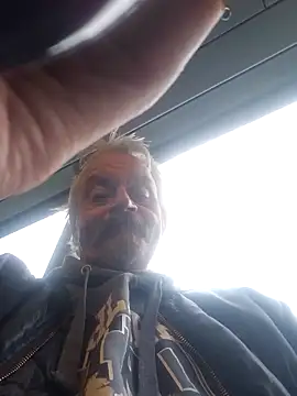 Fonse1860 online show from April 2026 08:08:02 AM