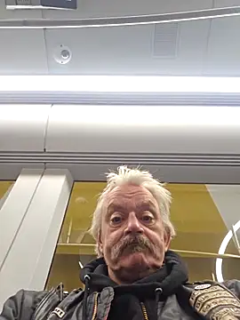 Fonse1860 online show from April 2026 08:43:01 AM