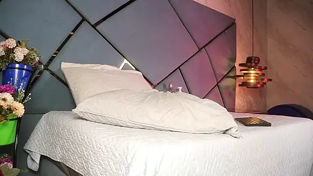 marcela rojas online show from March 2026 11:56:02 AM