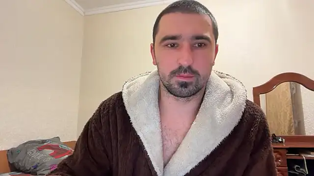 Snapshot of Hard_to_Obey chatting on January 2026 05:28:01 PM Hard to Obey online show from January 2026 05:28:01 PM