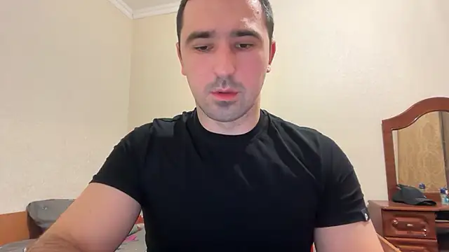 Snapshot of Hard_to_Obey chatting on January 2026 05:31:02 PM Hard to Obey online show from January 2026 05:31:02 PM