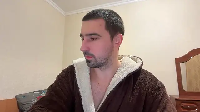 Snapshot of Hard_to_Obey chatting on January 2026 05:38:01 PM Hard to Obey online show from January 2026 05:38:01 PM