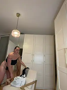 chloedlm5 online show from July 2026 09:26:01 PM