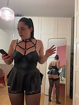 chloedlm5 online show from May 2026 08:48:02 PM