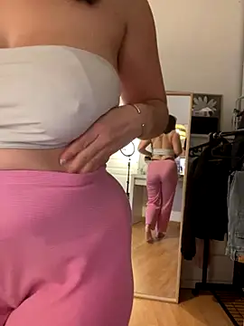 chloedlm5 online show from November 2025 10:14:01 AM