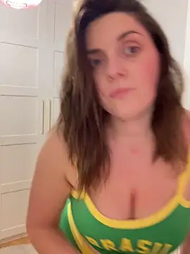 chloedlm5 online show from March 2026 09:39:01 PM