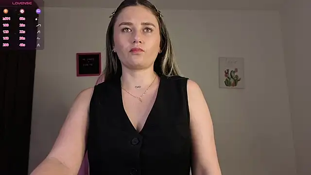 Veronika  Winslow  online show from December 2025 03:13:02 AM