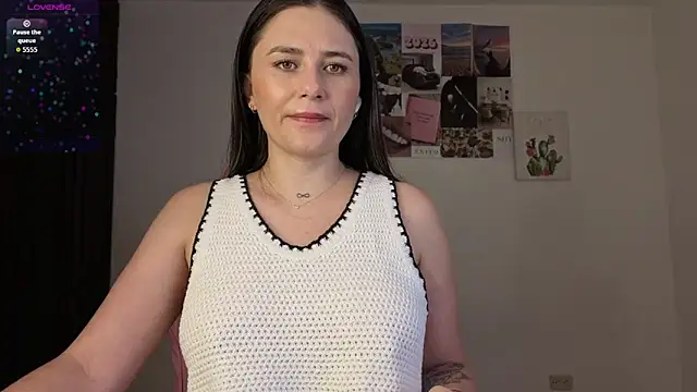 Veronika  Winslow  online show from June 2026 08:03:01 AM