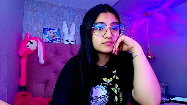 laurenelove online show from December 2025 03:30:02 AM