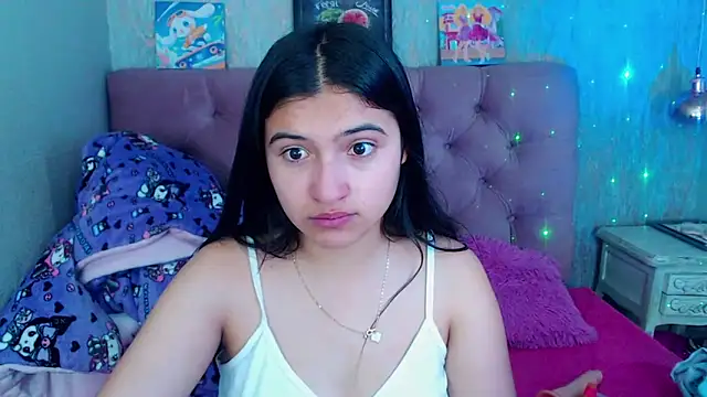 laurenelove online show from October 2025 03:09:01 AM