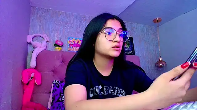 laurenelove online show from December 2025 03:21:01 AM