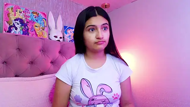 laurenelove online show from February 2026 04:14:01 AM