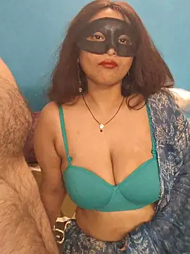 Snapshot of sexy42couple chatting on May 2026 06:51:02 PM sexy42couple online show from May 2026 06:51:02 PM