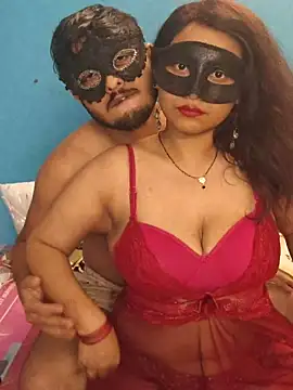 Snapshot of sexy42couple chatting on May 2026 07:12:02 PM sexy42couple online show from May 2026 07:12:02 PM