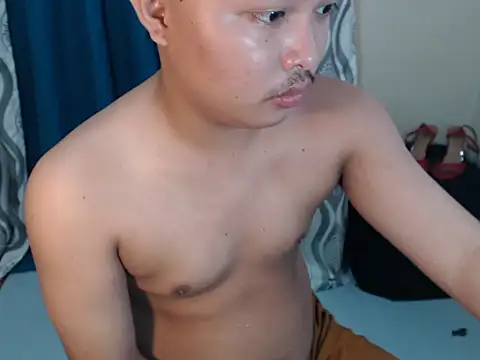 Lustfulljohnx online show from May 2026 12:04:02 AM