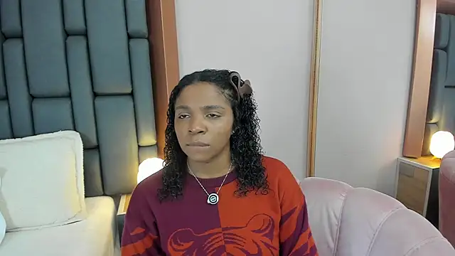 LisaMendez online show from March 2026 03:47:02 AM