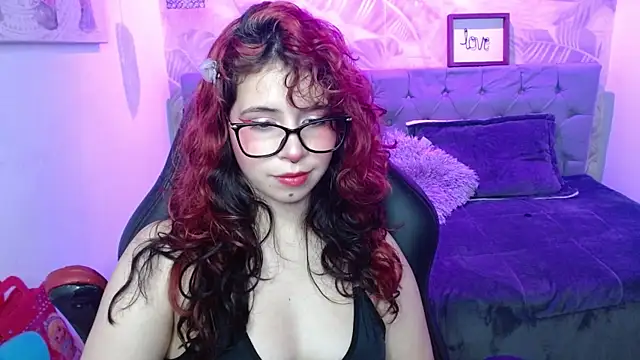 Lily tk online show from September 2025 03:33:02 AM