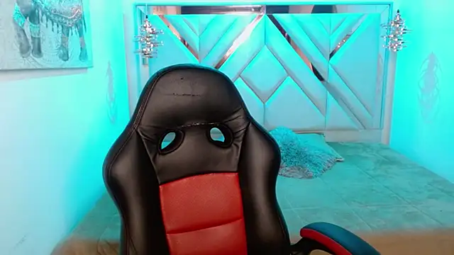 Lily tk online show from February 2026 03:14:02 AM