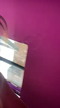 Tania Gate online show from November 2025 08:14:01 PM