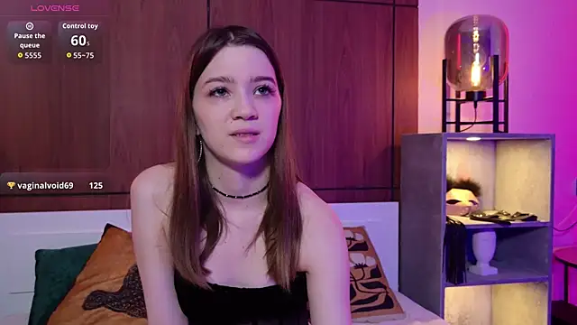 Alison kisss online show from April 2026 04:57:02 PM