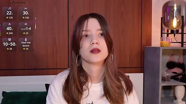 Alison kisss online show from May 2026 07:25:01 PM