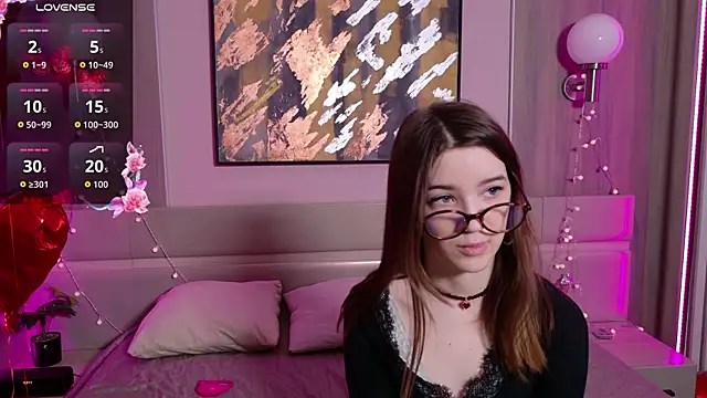 Alison kisss online show from February 2026 02:06:01 PM