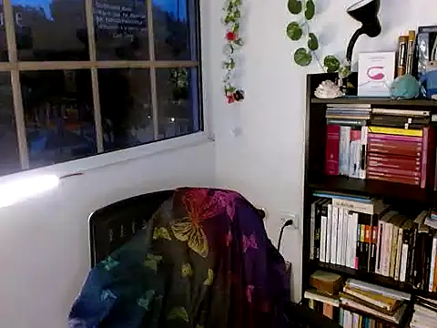 clitia xx online show from November 2025 10:43:02 PM