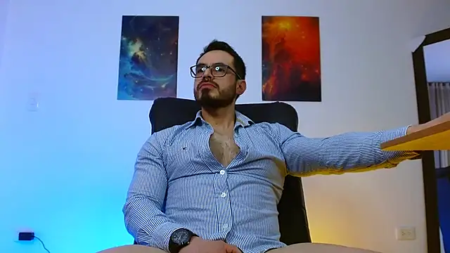 Axel Lover online show from September 2025 11:20:02 PM