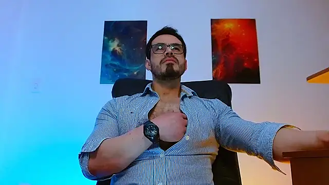 Axel Lover online show from November 2025 11:15:01 PM