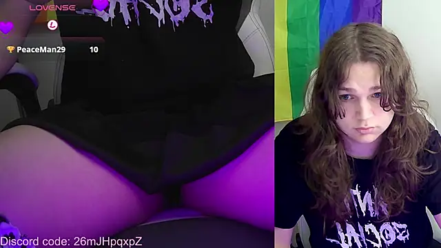 Elli-Ixby online show from September 2025 02:46:02 PM