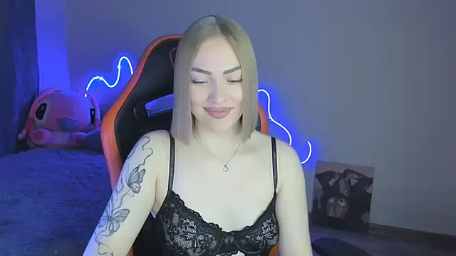 LaraKrein lk online show from January 2026 05:19:01 PM