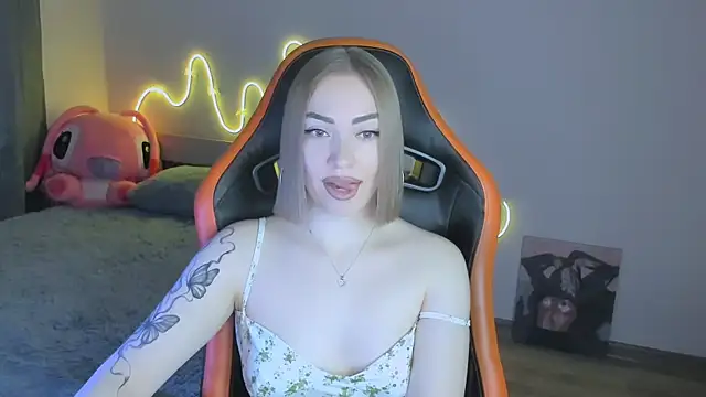 LaraKrein lk online show from January 2026 11:35:02 AM