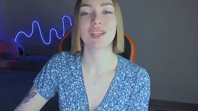 Snapshot of LaraKrein_lk chatting on November 2025 02:50:01 PM LaraKrein lk online show from November 2025 02:50:01 PM