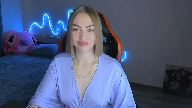 LaraKrein lk online show from April 2026 02:24:02 PM