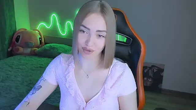 LaraKrein lk online show from January 2026 09:55:02 PM