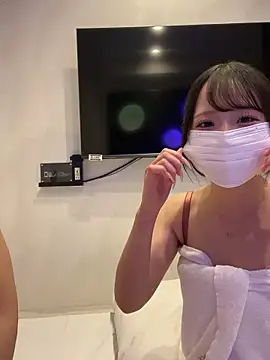 Snapshot of fantasy_JP chatting on November 2025 01:37:02 PM fantasy JP online show from November 2025 01:37:02 PM