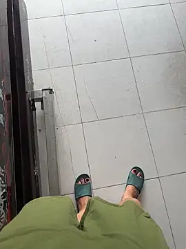 sharon-Hanna online show from October 2025 03:38:01 AM