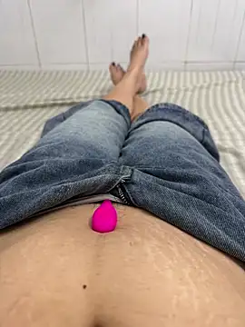 sharon-Hanna online show from March 2026 01:49:01 AM