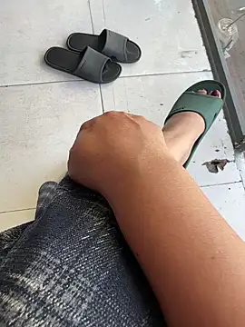 sharon-Hanna online show from January 2026 02:51:02 AM