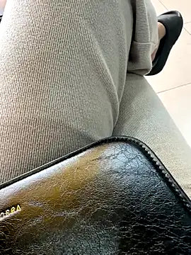 sharon-Hanna online show from December 2025 01:22:01 AM