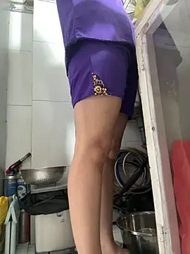 sharon-Hanna online show from November 2025 03:01:01 AM