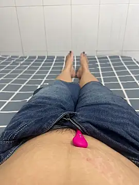 sharon-Hanna online show from March 2026 01:35:02 AM