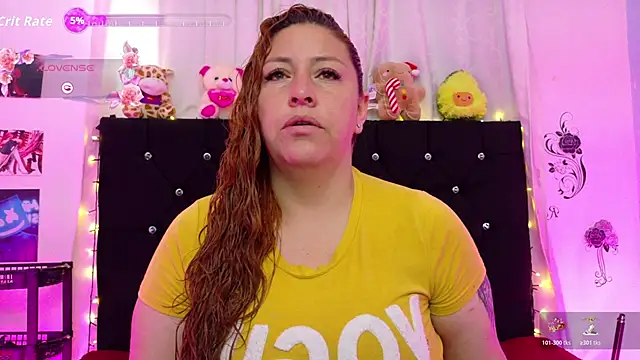 Snapshot of queen_marifer chatting on December 2025 11:55:01 AM queen marifer online show from December 2025 11:55:01 AM