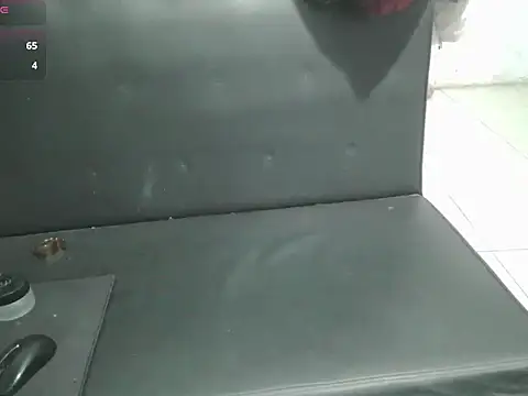 Owe chan online show from February 2026 12:12:01 PM