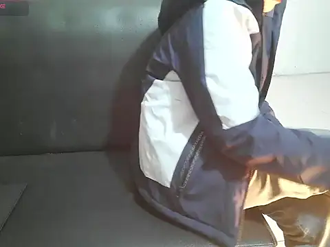 Owe chan online show from January 2026 11:41:02 PM