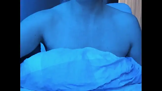 SexyJulia21 online show from November 2025 06:47:02 PM